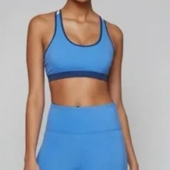 FOURLAPS Women's Infinity Sports Bra XXL  NWT - Picture 1 of 6